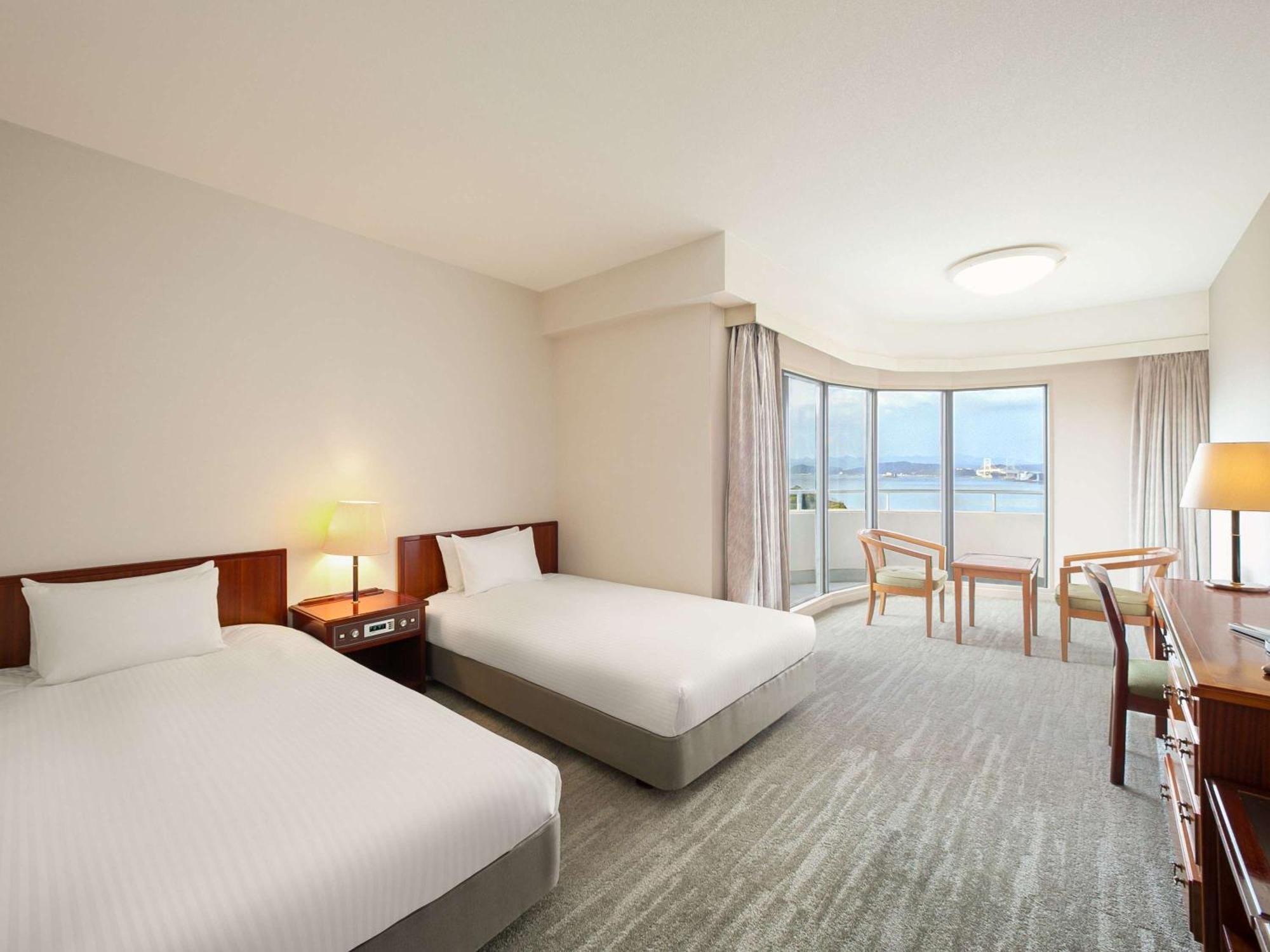 Grand Mercure Awaji Island Resort & Spa Minamiawaji Exterior foto